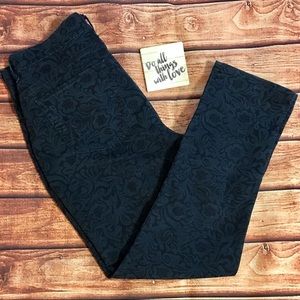 EUC Lee Easy Fit Sz 16M Patterned Skinny Jeans